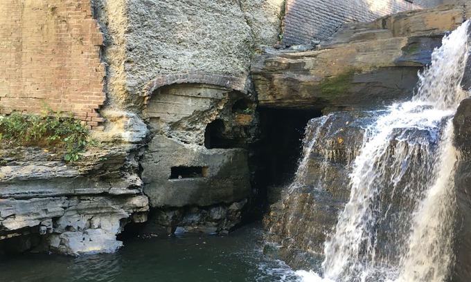 Ithaca Appartement | 7 minute Walk to Downtown & Hiking Trails! Gorge View Apt