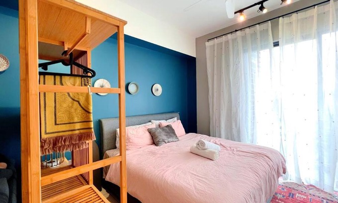 Sungai Buloh Appartement | 7 Pax Family Connecting Room D'Sara, Direct Link MRT Kampung Selamat, Near Sungai Buloh & Thomson Hospital