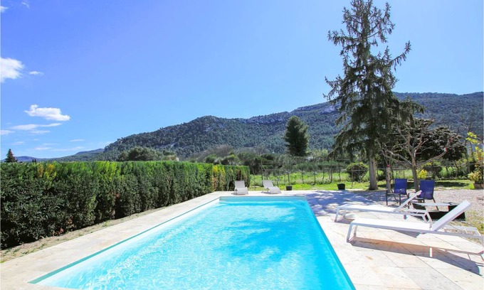 Gemenos Appartement | 70 m² Appartement ∙ 2 chambres ∙ 5 personnes