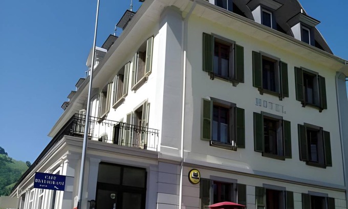 Montbovon Lit Et Petit-Déjeuner | 70 m² Chambre d'hôtes ∙ 2 chambres ∙ 5 personnes
