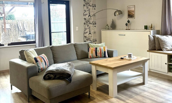 Region Hannover District Copropriété | 70sqm apartment with large eat-in kitchen & terrace near Steinhuder Meer.