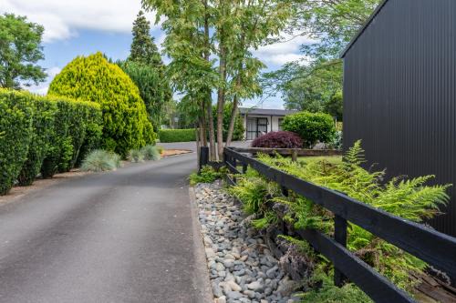 Leamington Maison | 73 Milton Accommodation