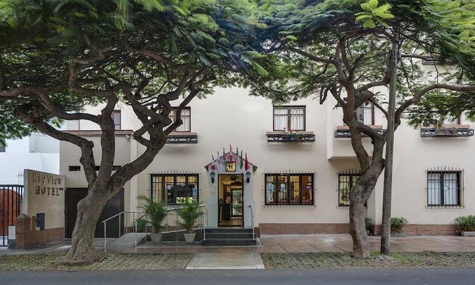 Armendariz Hôtel | 75 m² Hôtel ∙ 127 personnes