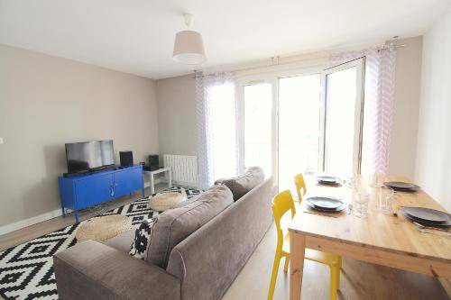Yves Farge - Le Fleuve Appartement | 77 m² Appartement ∙ 4 chambres ∙ 7 personnes
