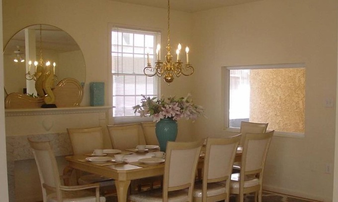 Townsend's Inlet Maison | 7904 Central Avenue West