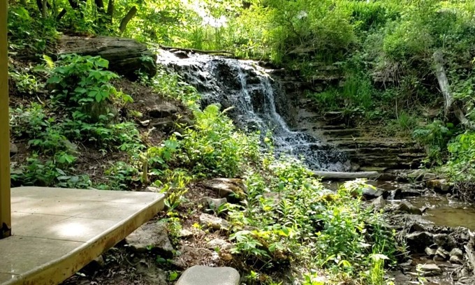Hamilton Appartement | 8 Acres, wildlife, waterfall with private picnic area