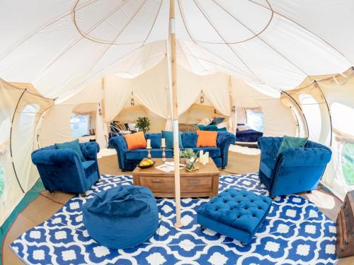 Bromsash Maison | 8-Bed Lotus Belle Mahal Tent in The Wye Valley