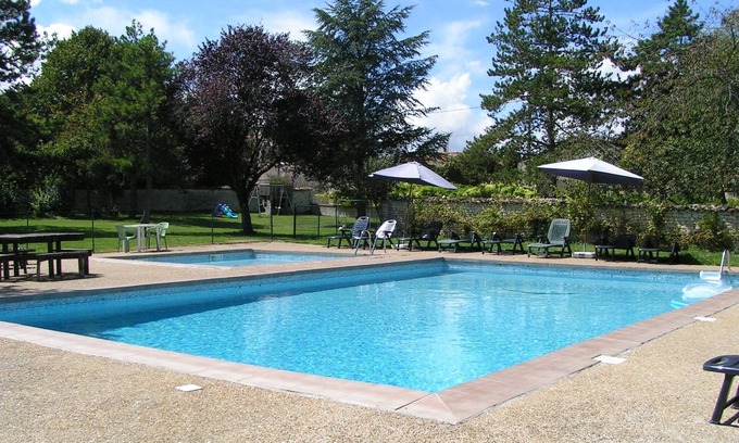 Duil-sur-le-Mignon Maison | Magnifique location de vacances à Dœuil-sur-le-Mignon