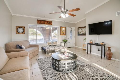 Phoenix Maison | 8 Mi to State Farm Stadium Glendale Home with Grill