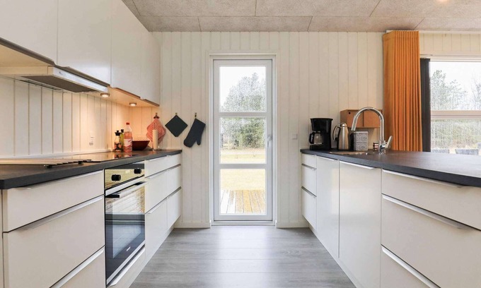 Torup Strand Maison | 8 person holiday home in Fjerritslev