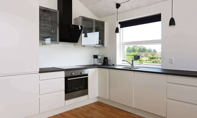Haslevgarde Maison | 8 person holiday home in Hadsund