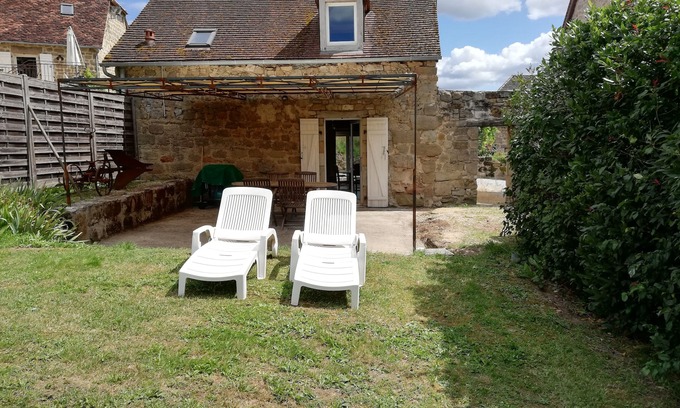Branceilles Cottage | Gîte de 80 m² climatisé, dans ancien corps de ferme, classé 4 *, pour 4 pers,
