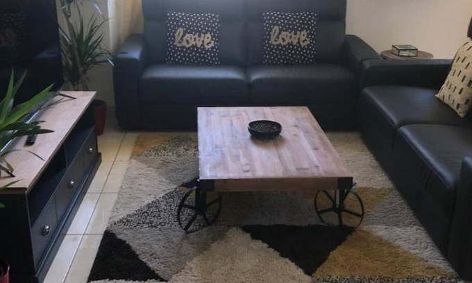 Mantes-la-Jolie Appartement | 80 m² Appartement ∙ 2 chambres ∙ 5 personnes