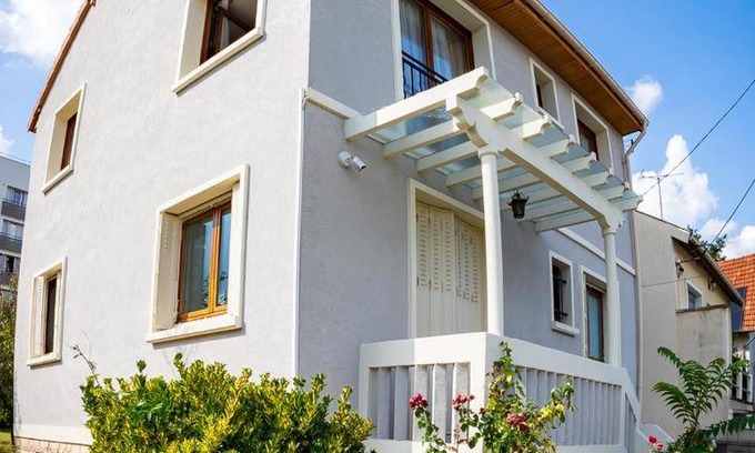 Villeneuve-le-Roi Appartement | 80 m² Résidence de tourisme ∙ 2 chambres ∙ 4 personnes