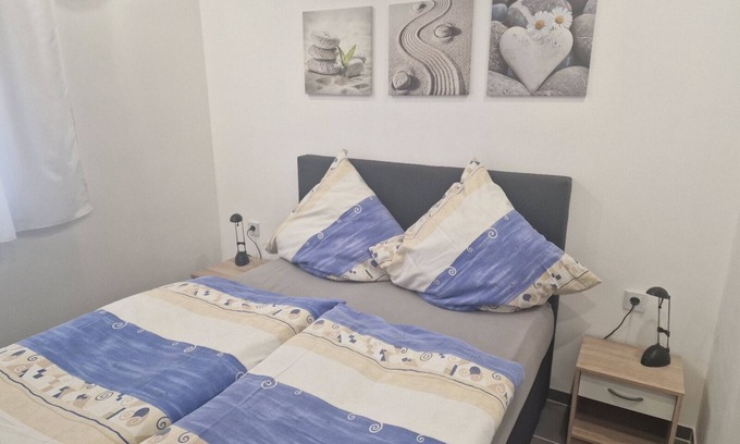 Bad Bellingen Appartement | 800m to the thermal baths, modern two-room apartment with patio