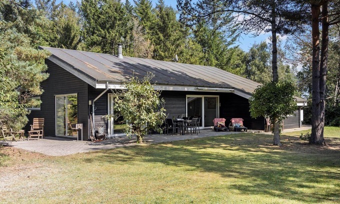Ronde Maison | 84264 Rønde - Enebærvej 4