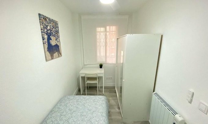 Villaverde Station Balnéaire | 85 m² Chambre privée ∙ 1 chambre ∙ 1 personne