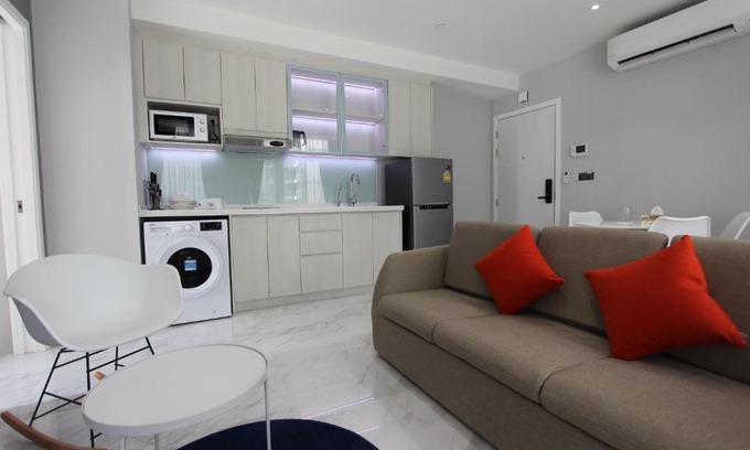 Kandawgyi Lake Area Appartement | 85 SOHO Premium Residences