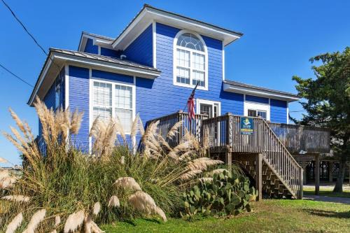 Brigands' Bay Maison | 8625 - Blue Crush