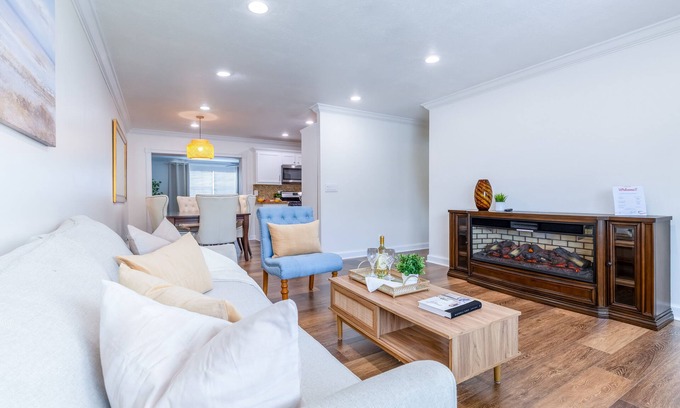 Lake Worth Corridor Maison | 8Ppl, Close beach, BBQ, Gazebo, Top Location