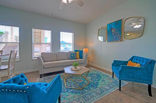 Port Aransas Maison | 9 Costa Bahia – Sleeps 20 Pool Beach Nearby Perfect for Families