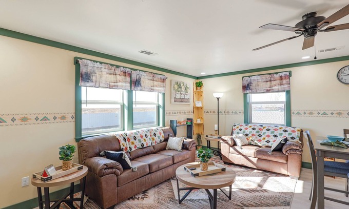 Carlsbad Appartement | 9 Mi to Lake Carlsbad: Pet-Friendly Apt