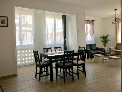 Elbeuf Appartement | 90 m² Appartement ∙ 3 chambres ∙ 6 personnes