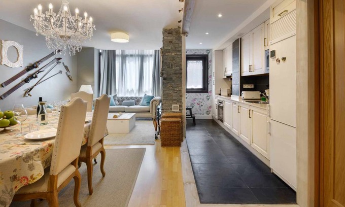 Panticosa Appartement | 90 m² Appartement ∙ 4 chambres ∙ 8 personnes