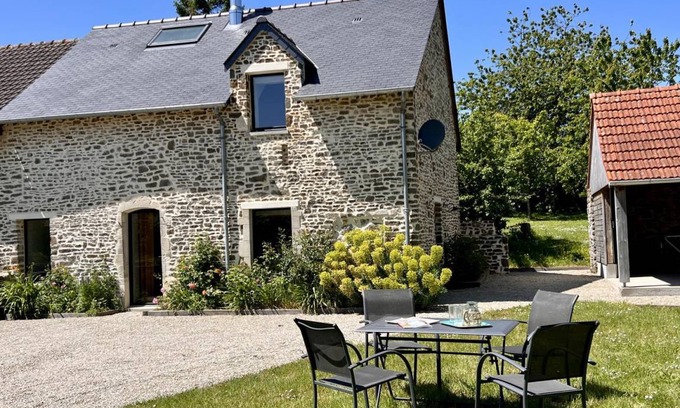 Canville-la-Rocque Maison | 90 m² Gîte ∙ 2 chambres ∙ 4 personnes