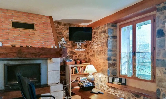 Razecueille Maison | 90 m² Gîte ∙ 3 chambres ∙ 6 personnes