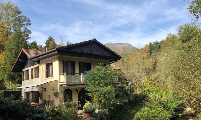 Gex Maison | 90 m² Gîte ∙ 3 chambres ∙ 6 personnes