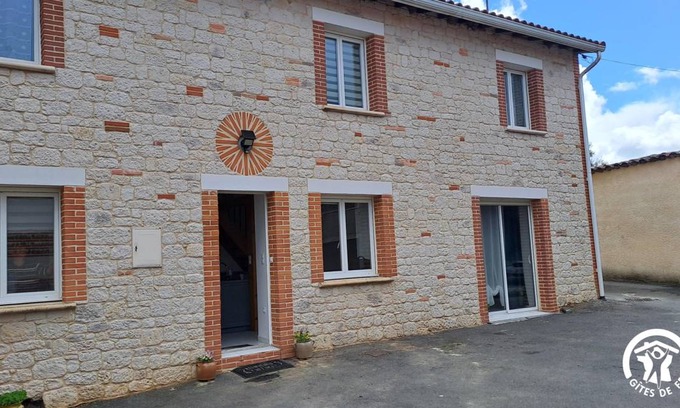 Mouzieys-Teulet Maison | 90 m² Gîte ∙ 2 chambres ∙ 4 personnes