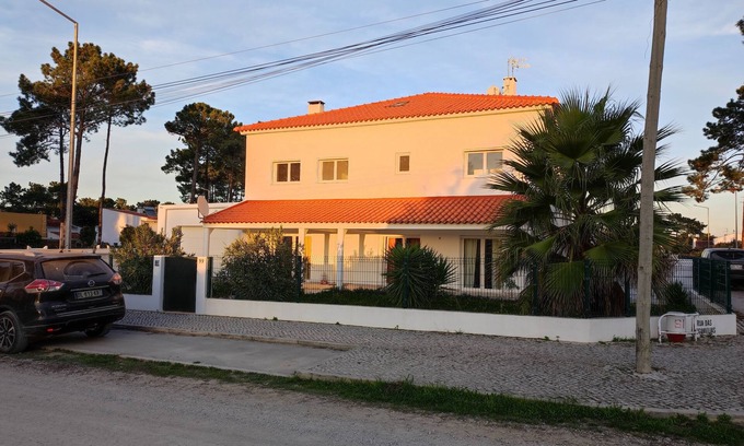 Lagoa de Albufeira Appartement | 90 M2 GROUND FLOOR APARTMENT WITH PRIVATE GARDEN