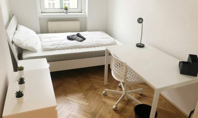 Favoriten Station Balnéaire | 90 m² Chambre privée ∙ 1 chambre ∙ 1 personne
