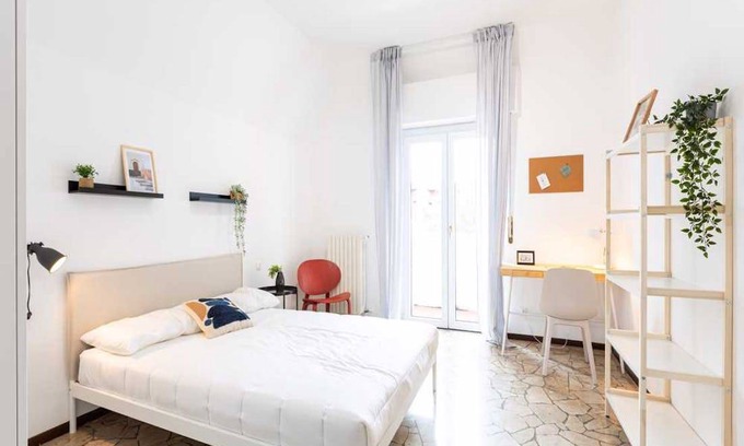 Vimodrone Station Balnéaire | 90 m² Chambre privée ∙ 1 chambre ∙ 1 personne
