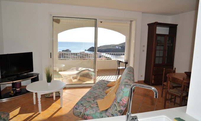Cerbere Maison | Appartement T3 de 90m2 dans villa à proximité des plages