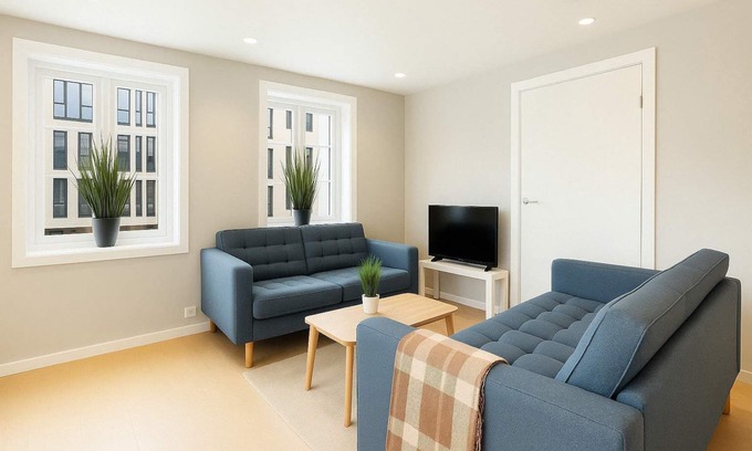 Kristiansand Maison | 92m to Kvadraturen I Renovated 2025 l Balcony