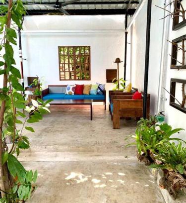 Las Pinas Appartement | 940 Dahlia near Daang Hari