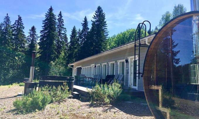 Renko Autre | 95 m² Logement ∙ 2 chambres ∙ 10 personnes