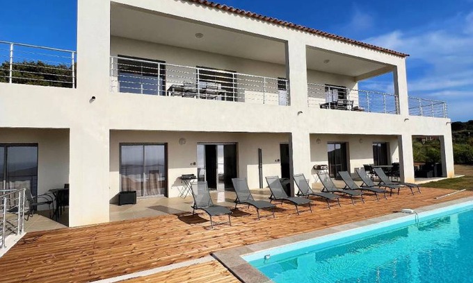 Cargese Appartement | 95 m² Appartement ∙ 3 chambres ∙ 6 personnes