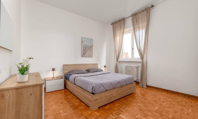 Cesano Boscone Station Balnéaire | 95 m² Chambre privée ∙ 1 chambre ∙ 1 personne