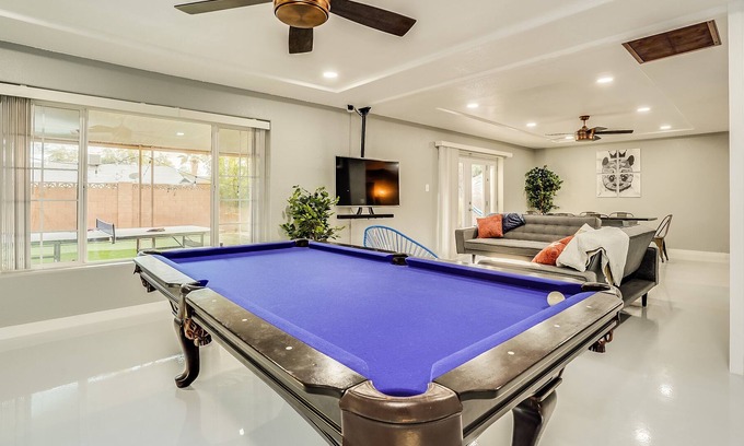Scottsdale Estates Ten Maison | 9Beds! SPRING-TRAINING+Putting Green/Ping Pong+Luxury Stay
