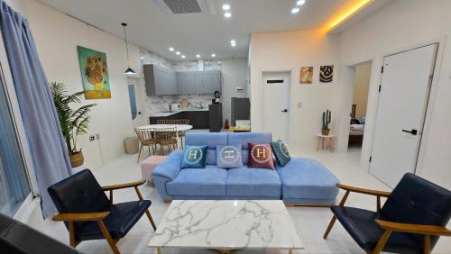 Yeongjong-dong Maison | A Bridge House 5-B