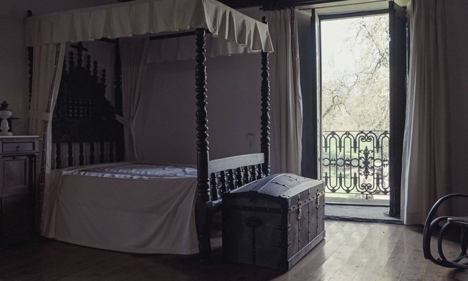 Rubian Maison | A Casa da Memoria - House-museum to live the experience of going back 100 years.