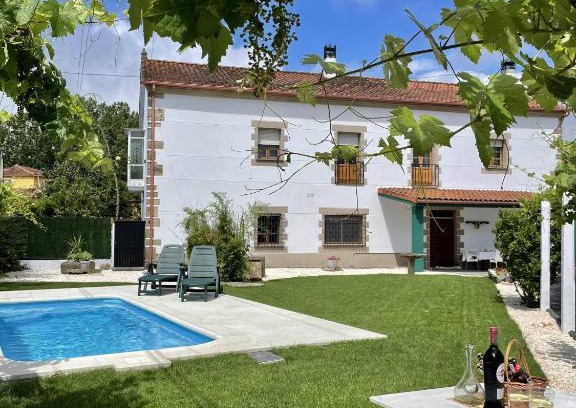Sober Maison | A Casa de Pia