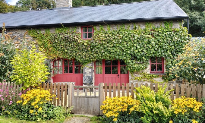 Lampeter Cottage | Une charmante ancienne maison de transport, située dans la campagne rurale pittoresque