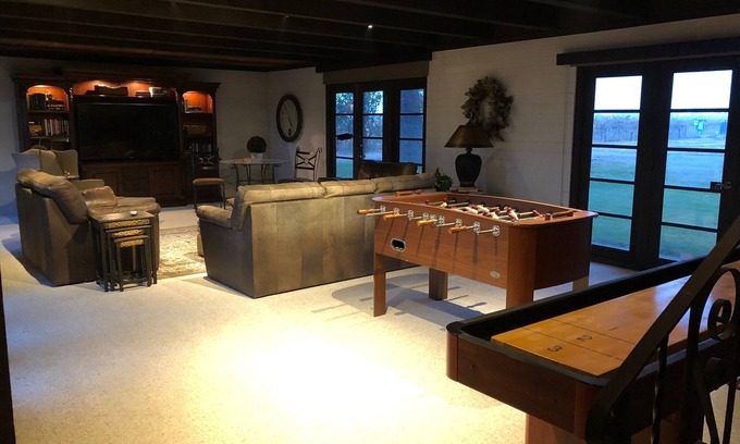 North Woodbridge Maison | Un ranch house classique, réinterprété.