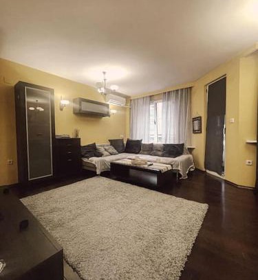Oborishte Appartement | A Colorful Apart for a Start