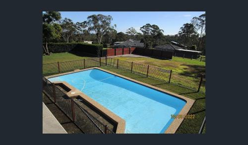 Kenthurst Maison | A Complete Family House approximately 3km from Town Center