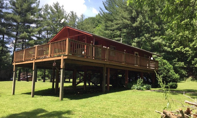 Goldbond Cabine | Cabaña en el río nuevo